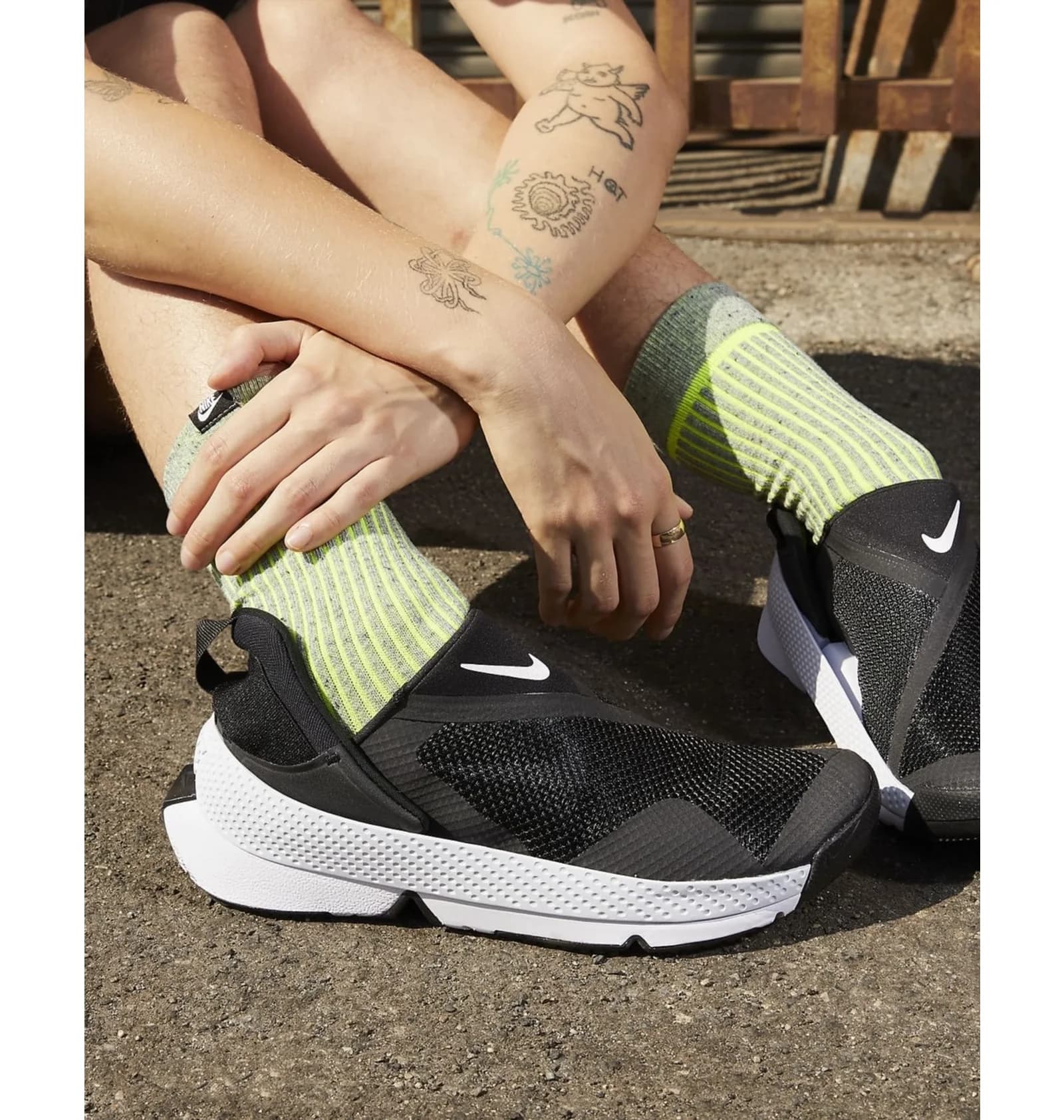 Nike Go Flyease Running Shoes thumbnail 4