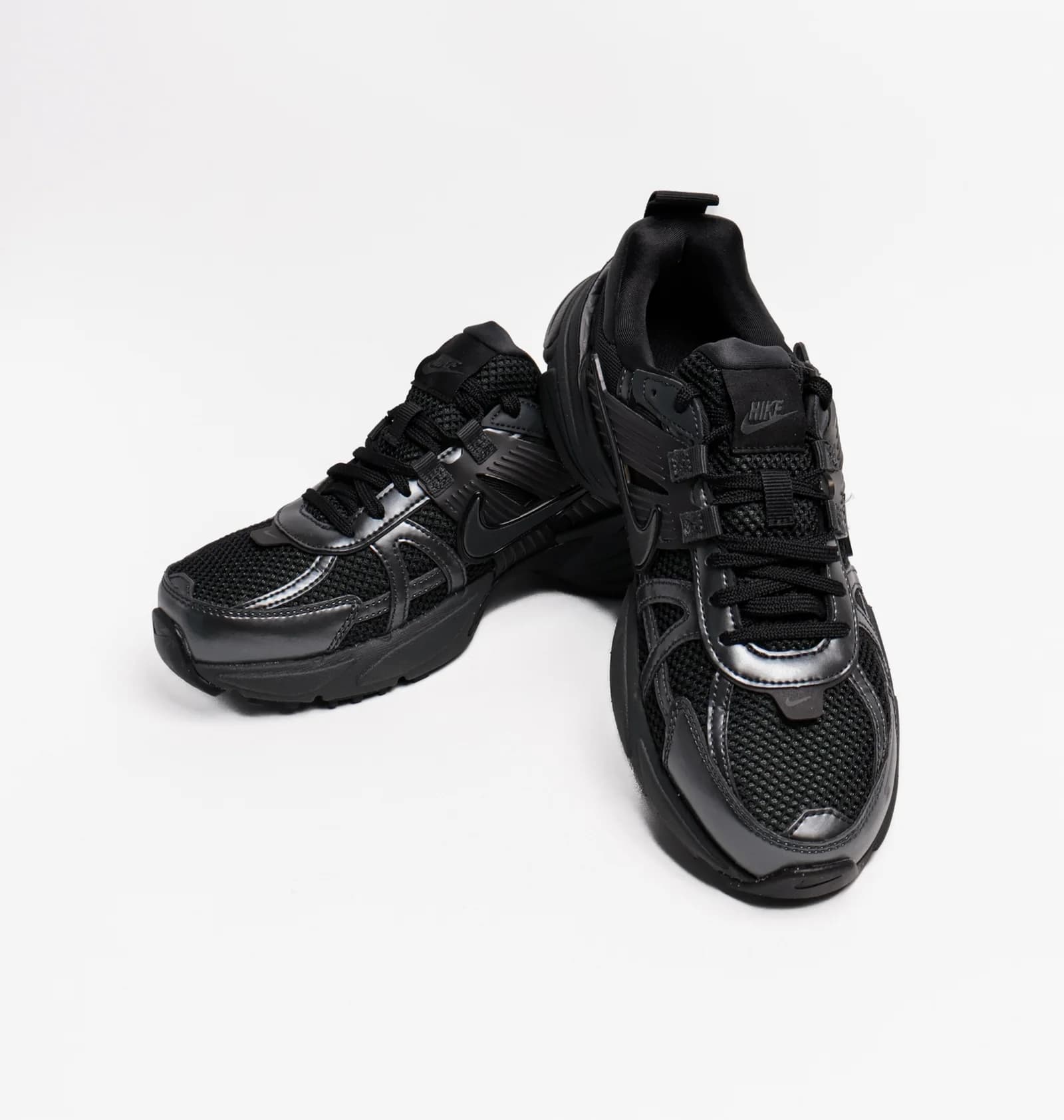 Nike V2k Run Shoes thumbnail 8