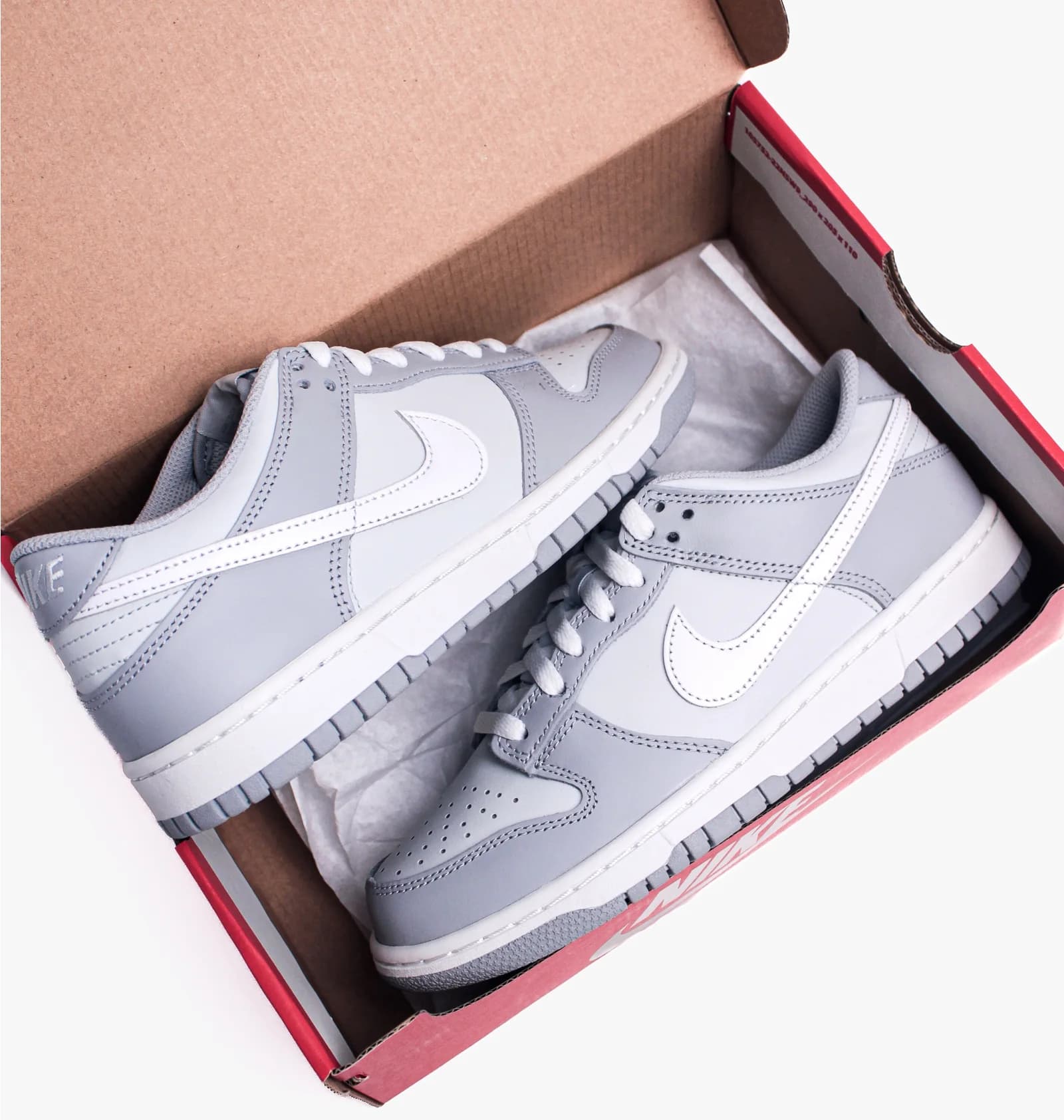 Nike Dunk Low Two-Toned thumbnail 2