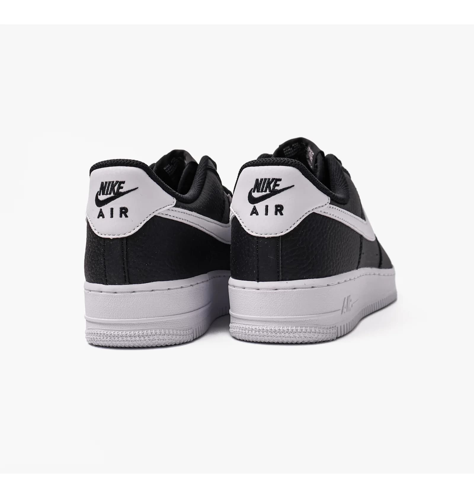 Nike Air Force 1 07 thumbnail 5