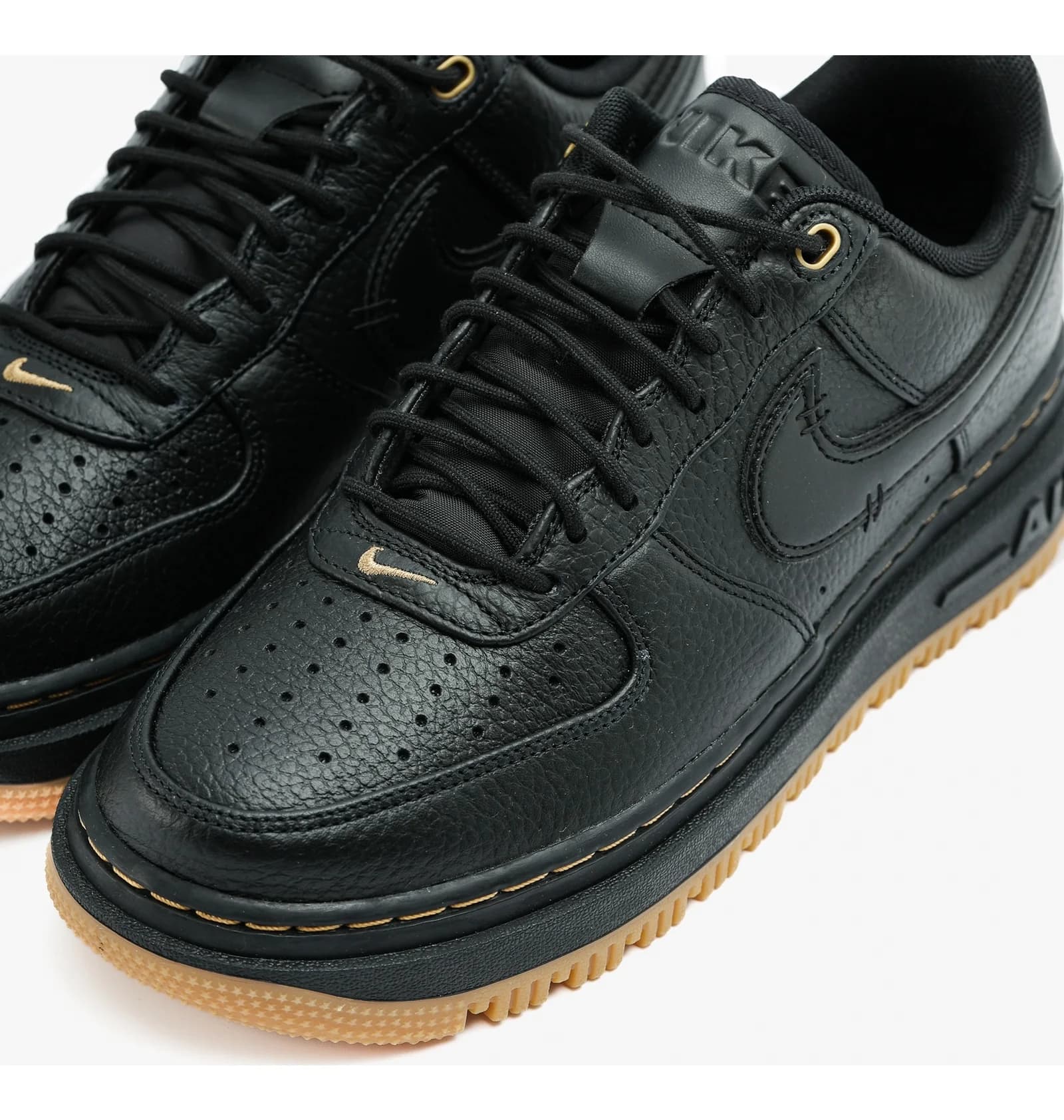 Nike Air Force 1 Luxe thumbnail 5